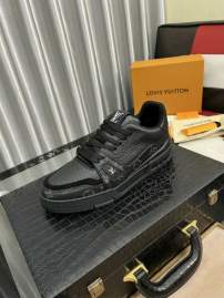 Picture of Louis Vuitton Shoes _SKULVsz38-46hnh034615522